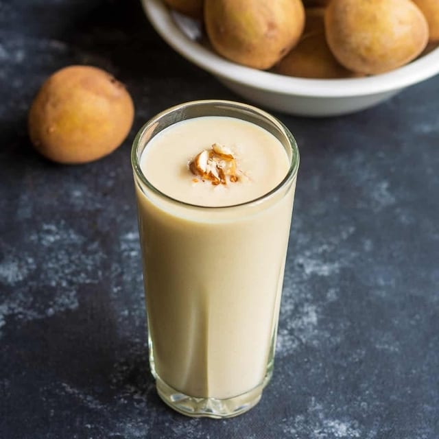 Chikoo Shake.