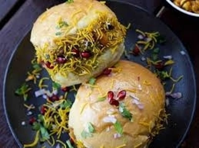 Dabeli Party Pack (12 pcs).